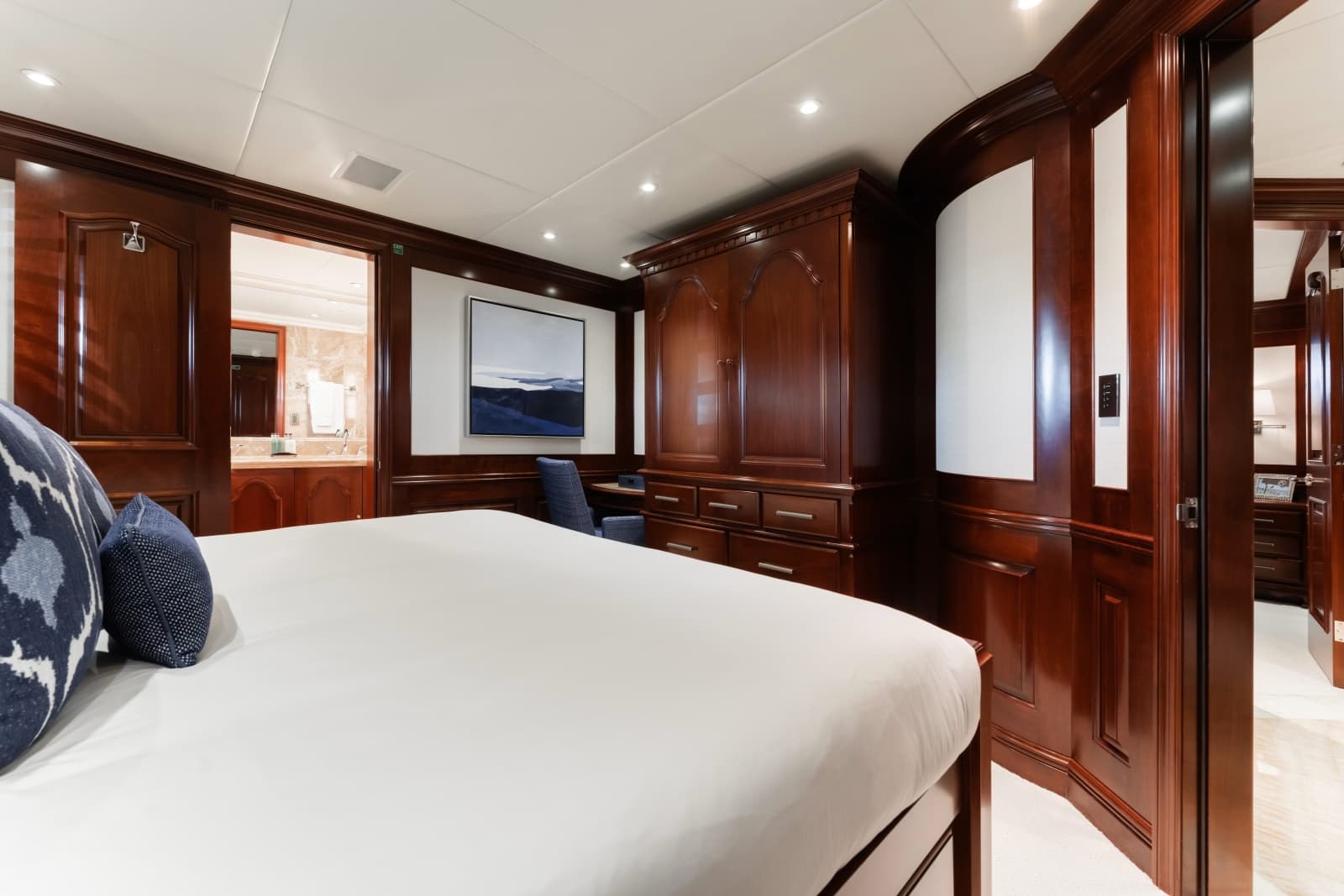 2004 Trinity Yachts  - Photo 18