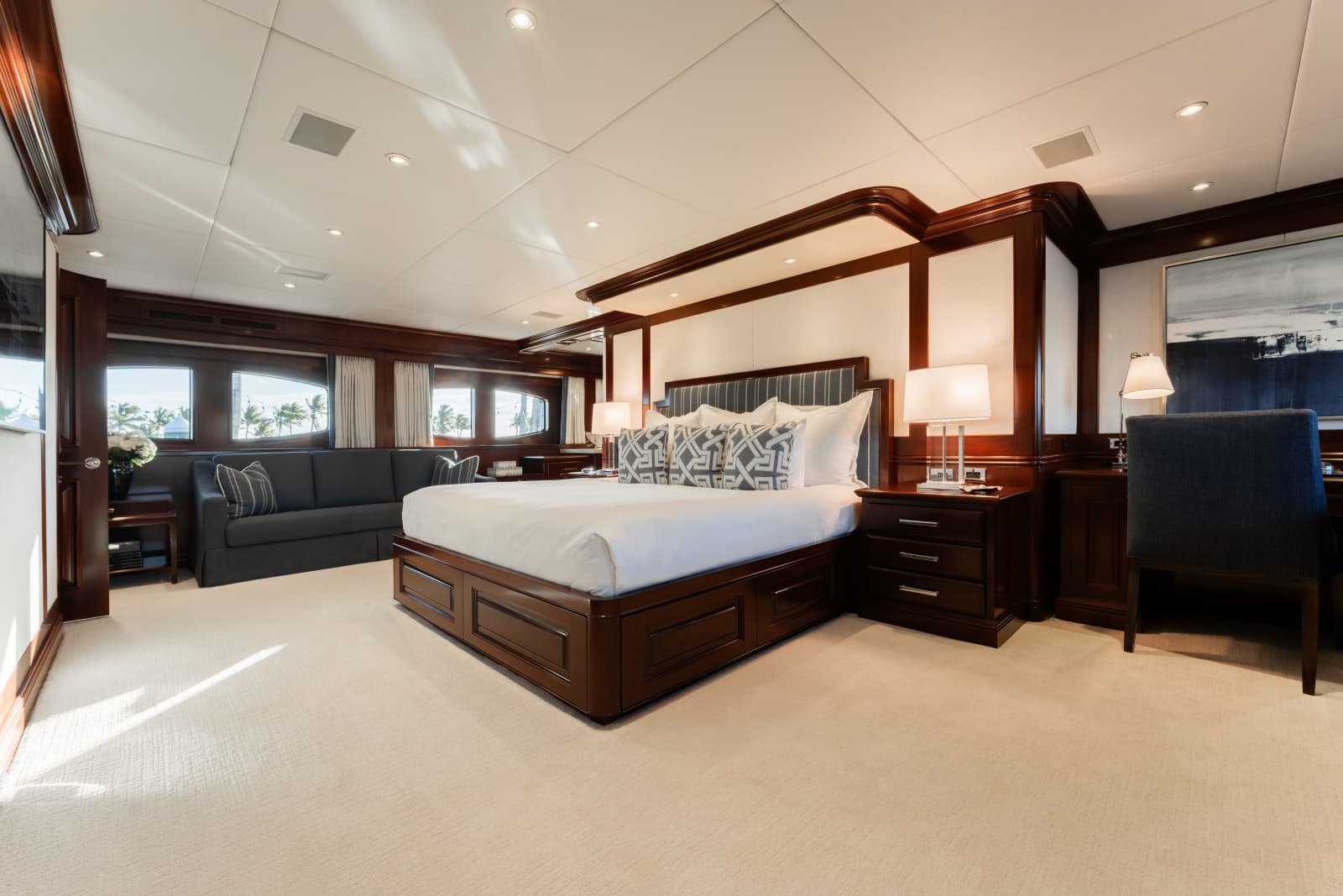 2004 Trinity Yachts  - Photo 12