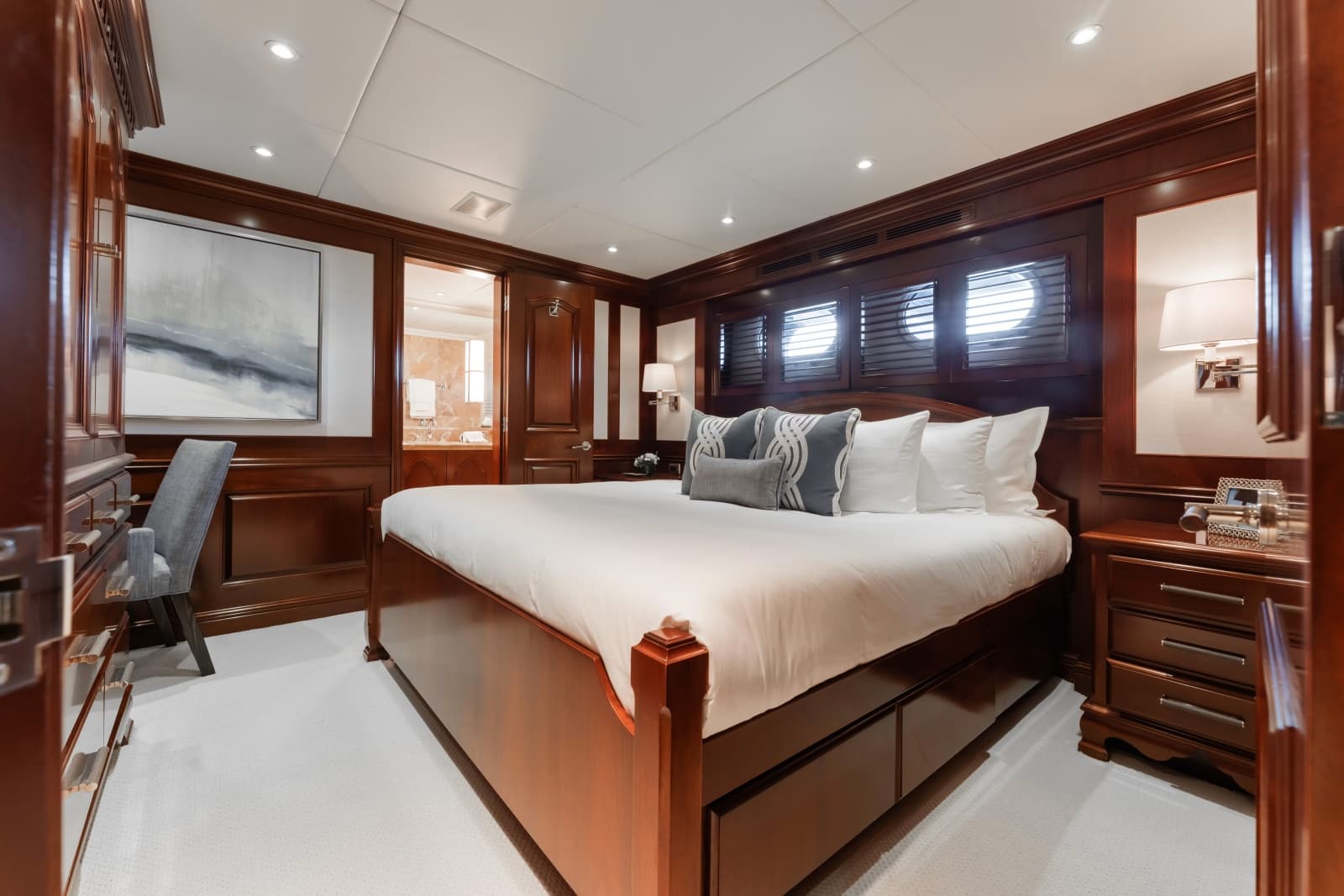 2004 Trinity Yachts  - Photo 20