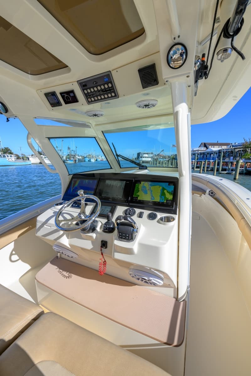 2018 Scout 355 LXF - Photo 15