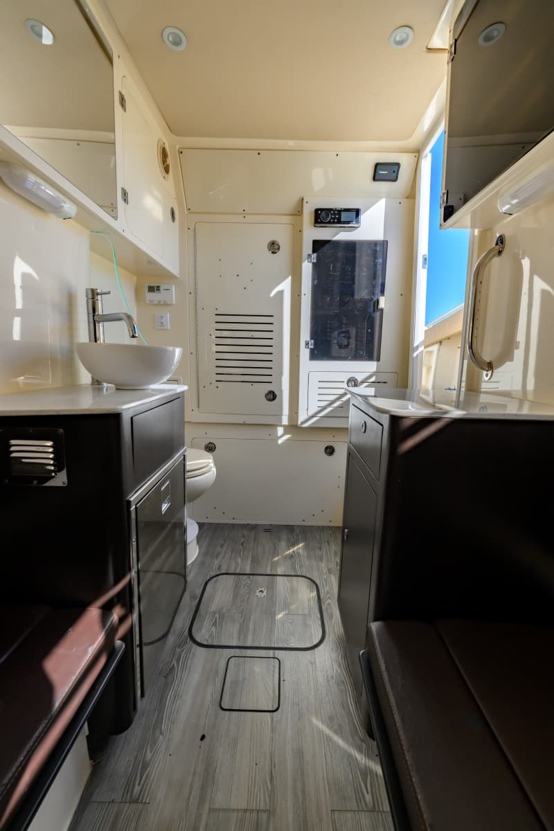 2018 Scout 355 LXF - Photo 22