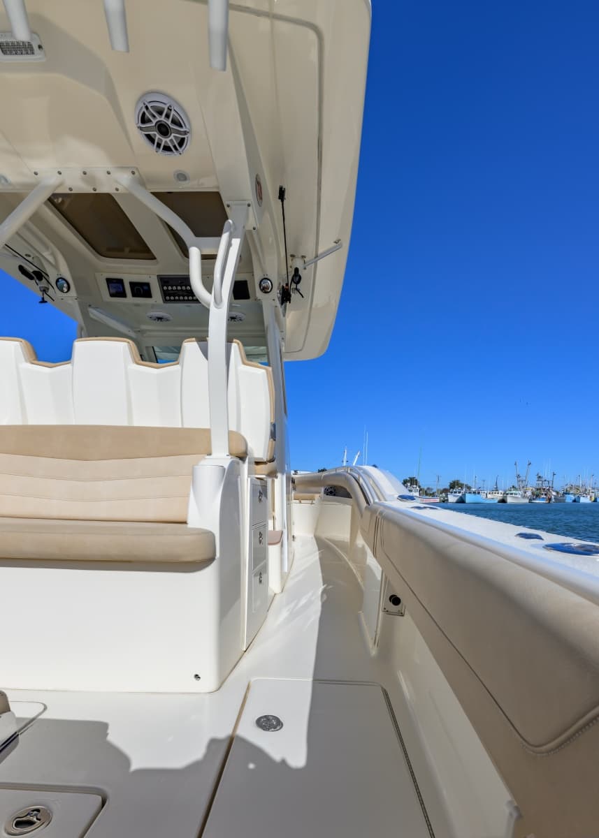 2018 Scout 355 LXF - Photo 12