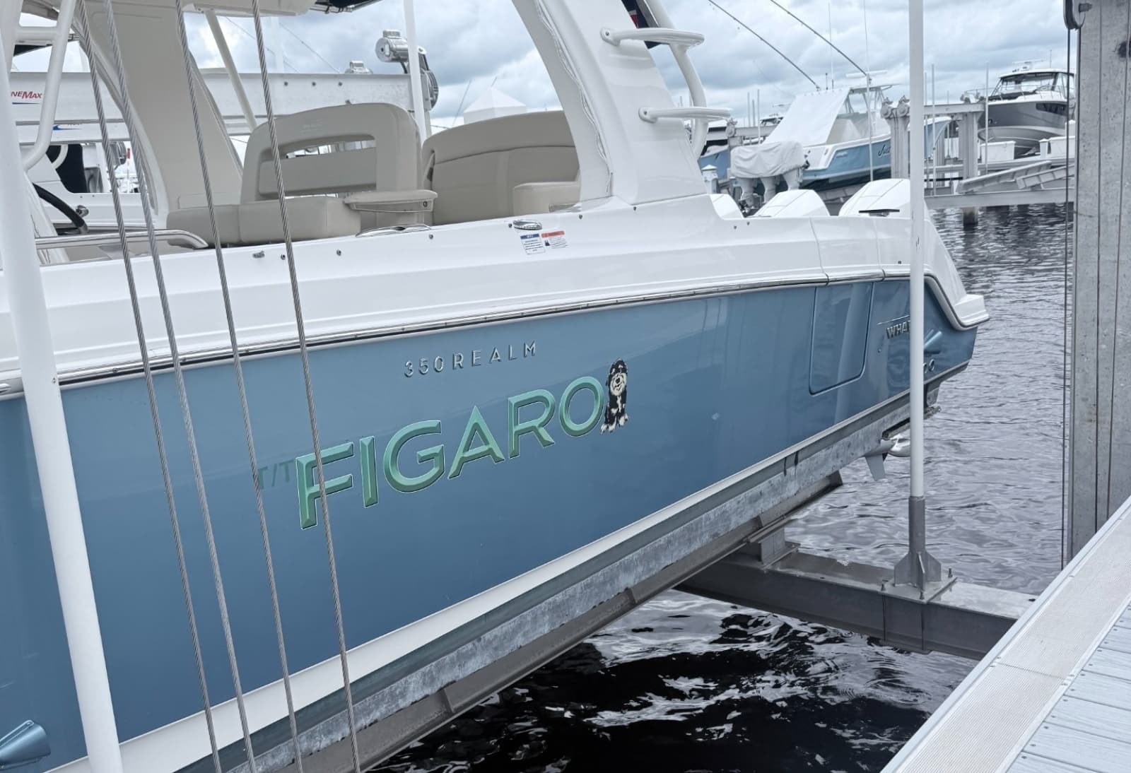 2023 Boston Whaler 350 Realm - Photo 3