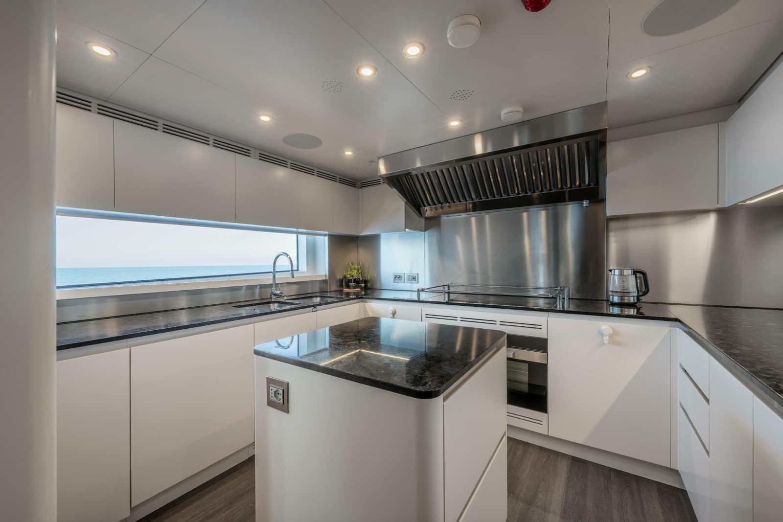 2026 Benetti Class 44M - Photo 25