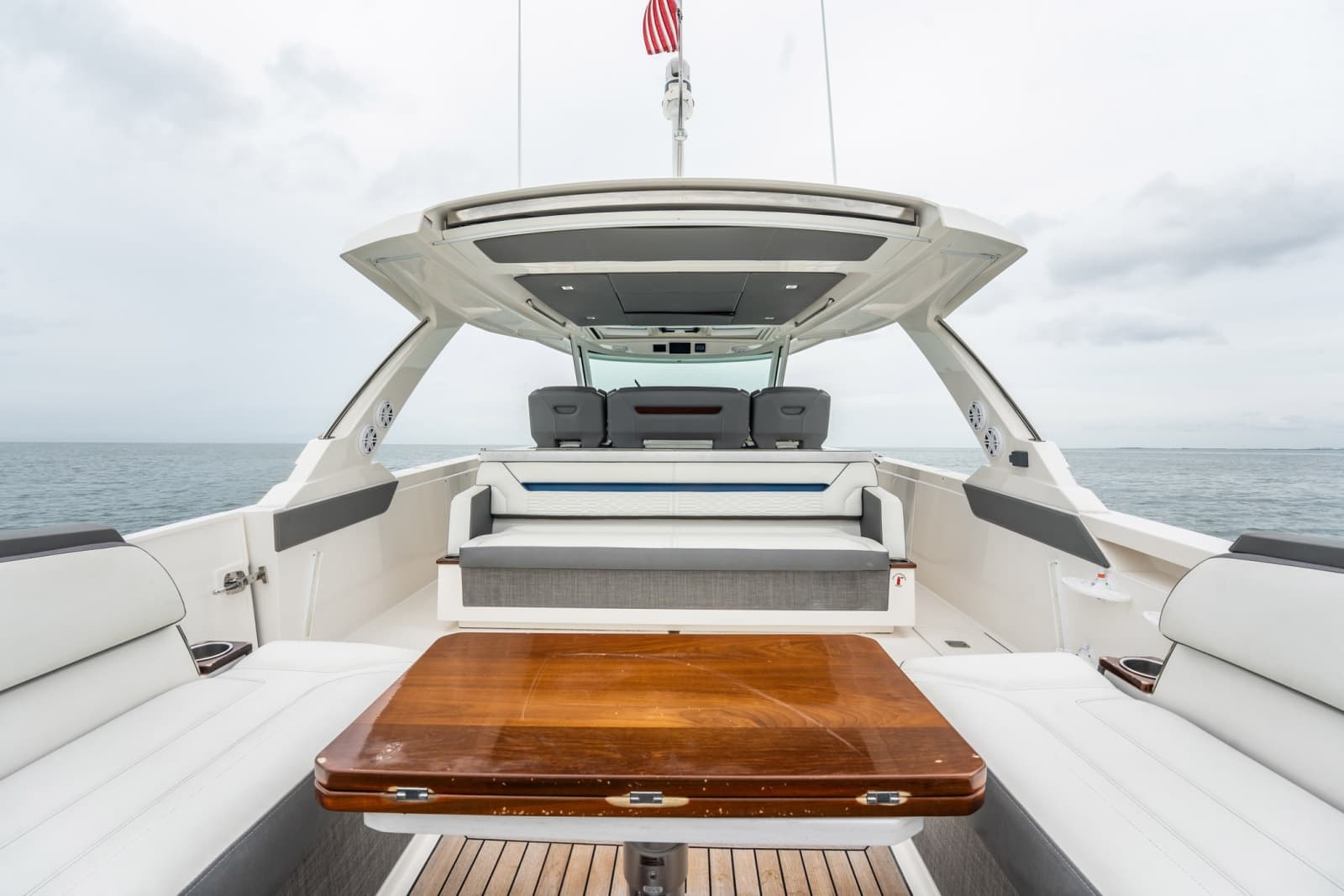 2021 Tiara Sport 43 LS - Photo 9