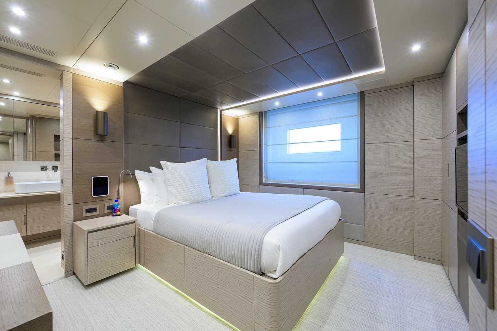 2016 Benetti 132 Classic Supreme - Photo 17