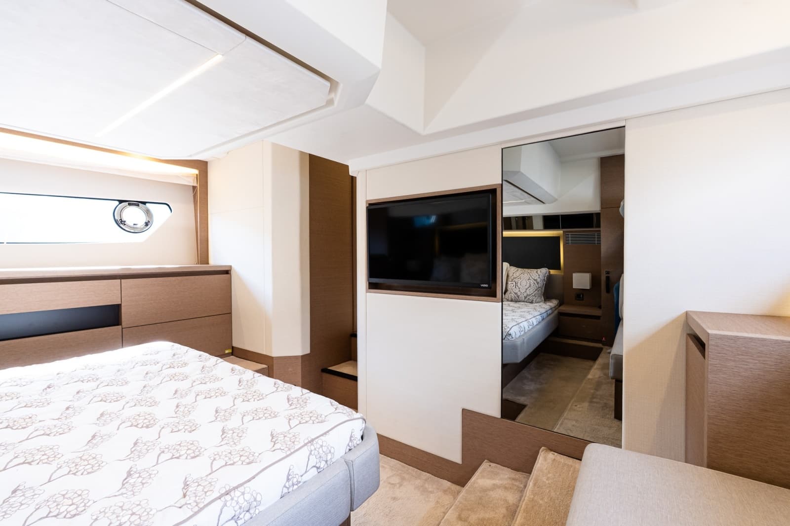 2022 Prestige 460 - Photo 51