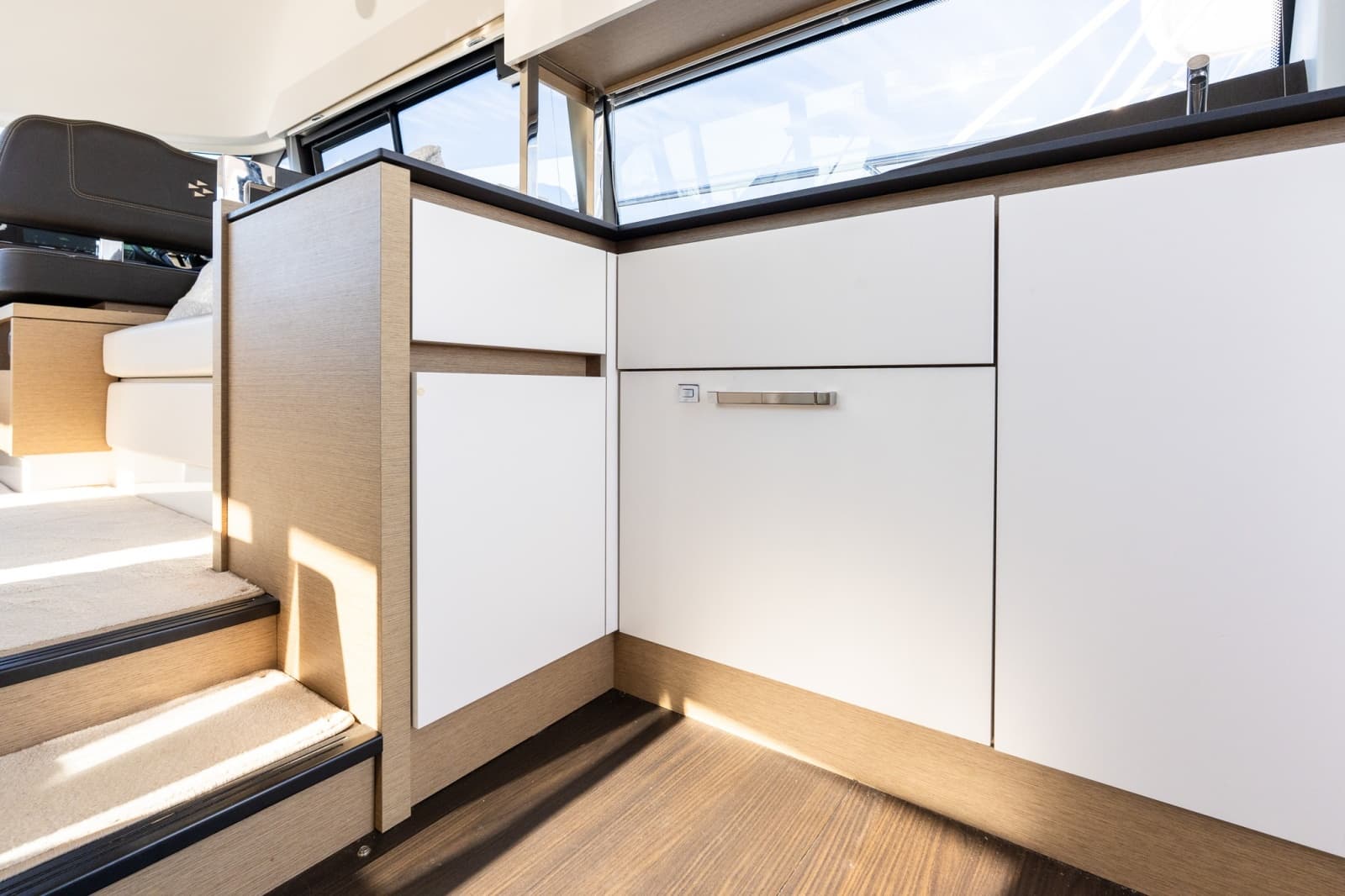 2022 Prestige 460 - Photo 34