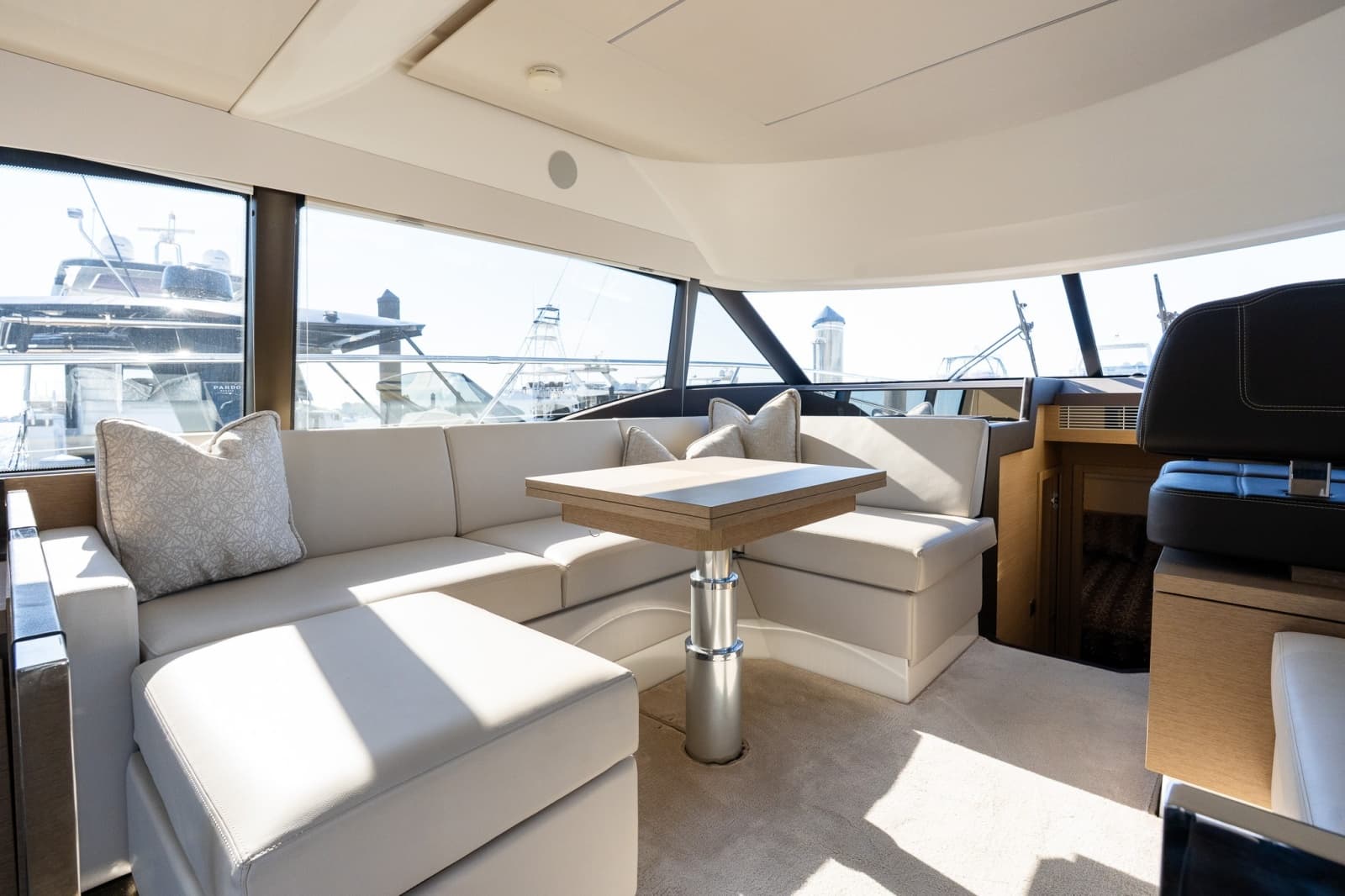 2022 Prestige 460 - Photo 21