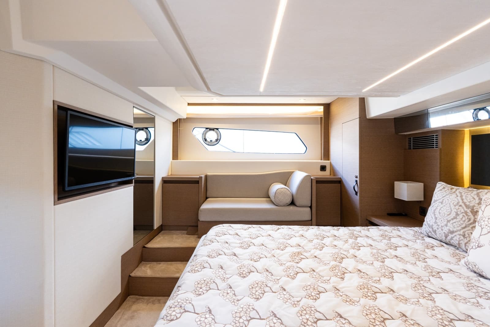 2022 Prestige 460 - Photo 50