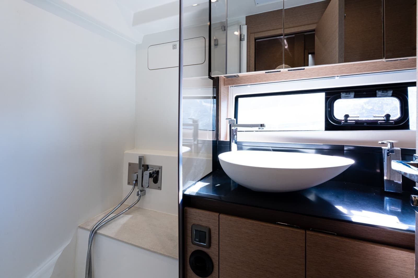 2022 Prestige 460 - Photo 46