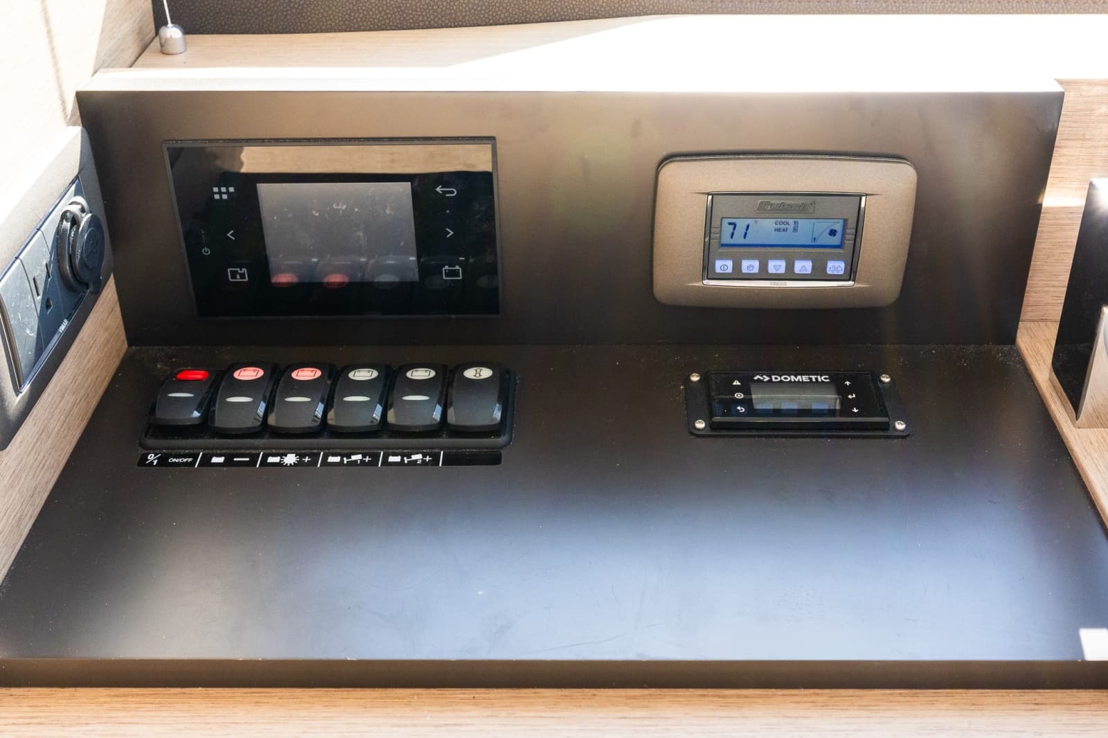 2022 Prestige 460 - Photo 52