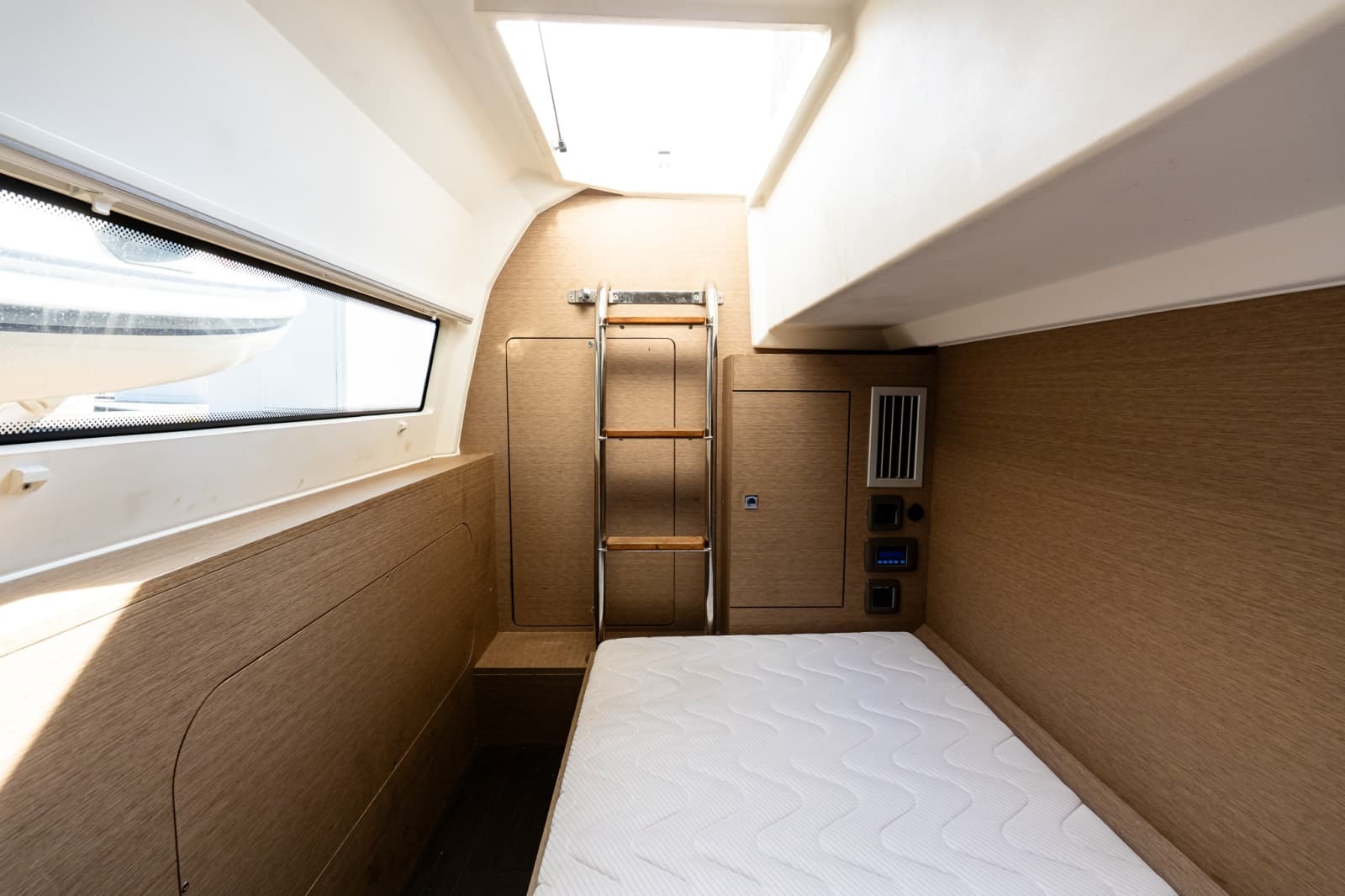 2022 Prestige 460 - Photo 23