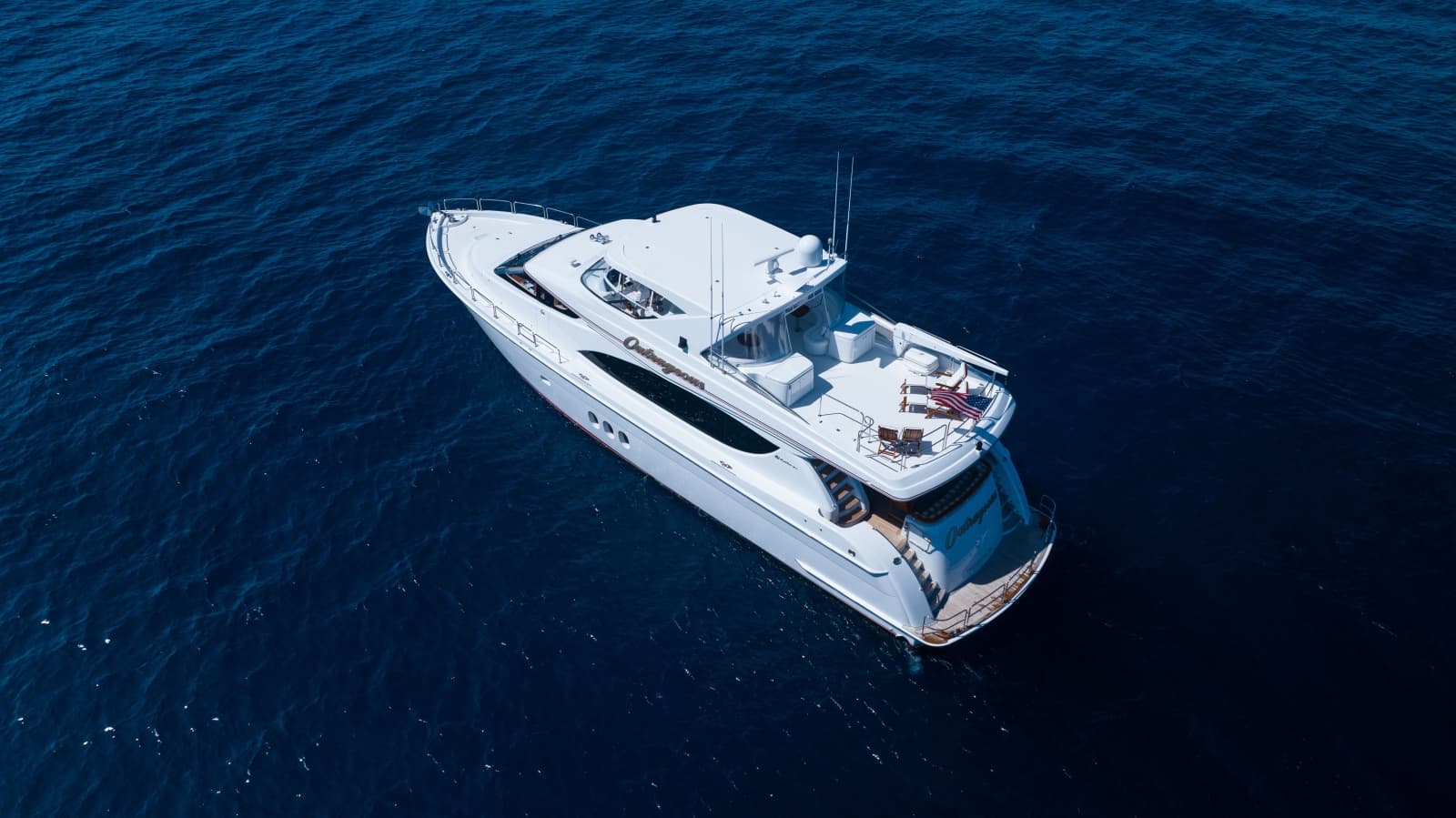 2005 Hatteras 80 Motor Yacht - Photo 11