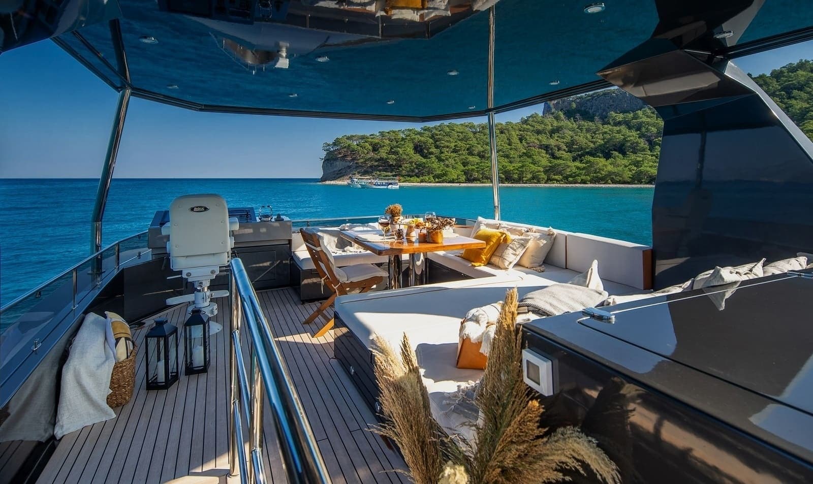 2019 Bering Steel Expedition Yacht - Photo 10