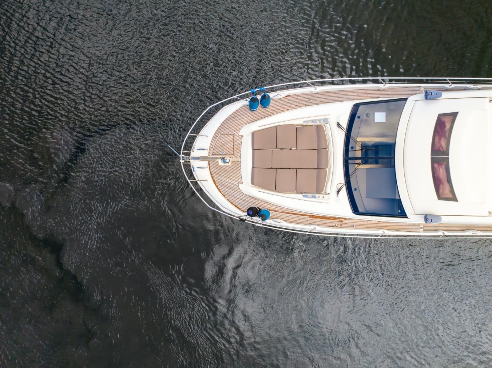 2019 Prestige 520S - Photo 6