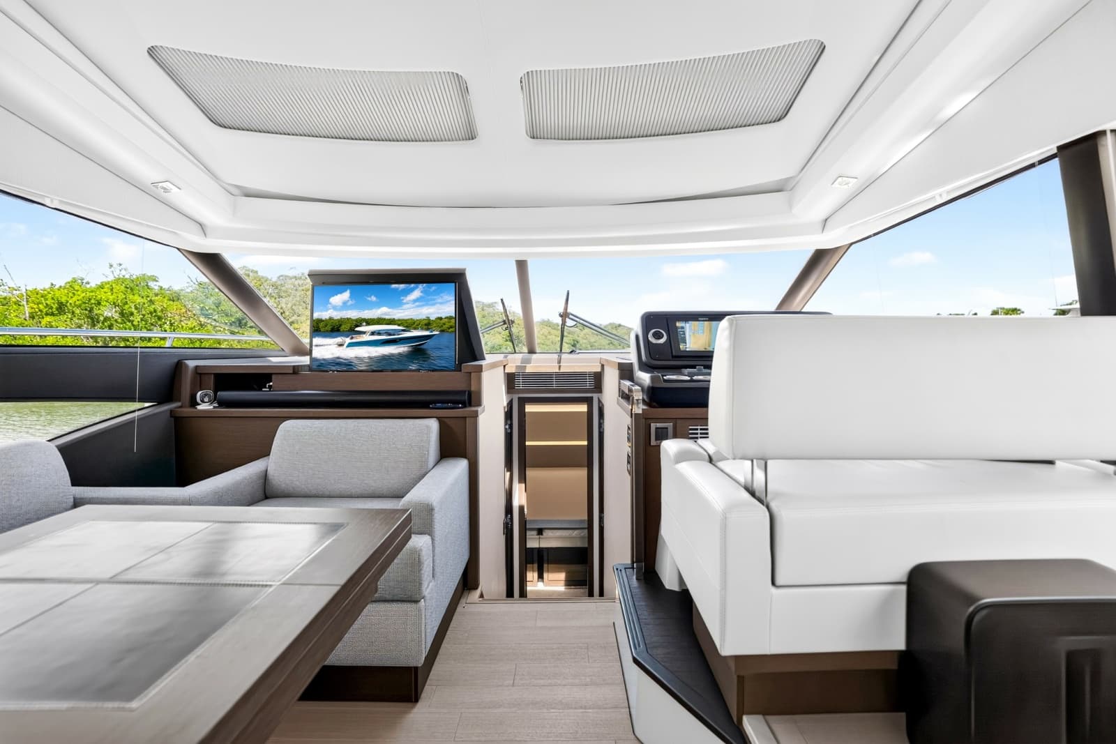 2019 Prestige 520S - Photo 44