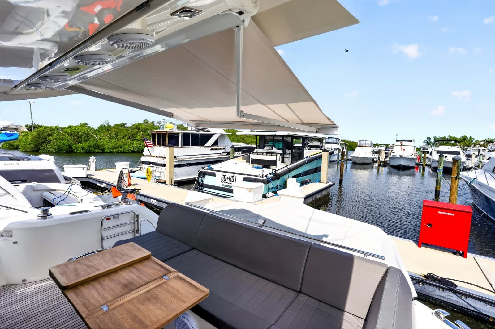 2019 Prestige 520S - Photo 16