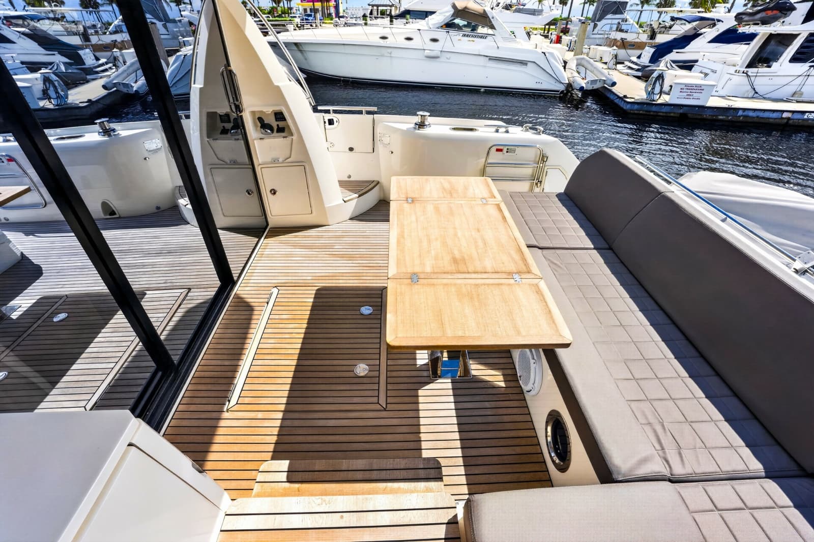 2019 Prestige 520S - Photo 22