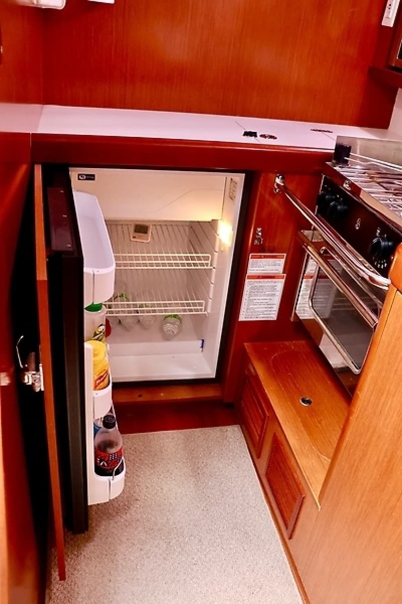 2011 Beneteau 40 - Photo 9