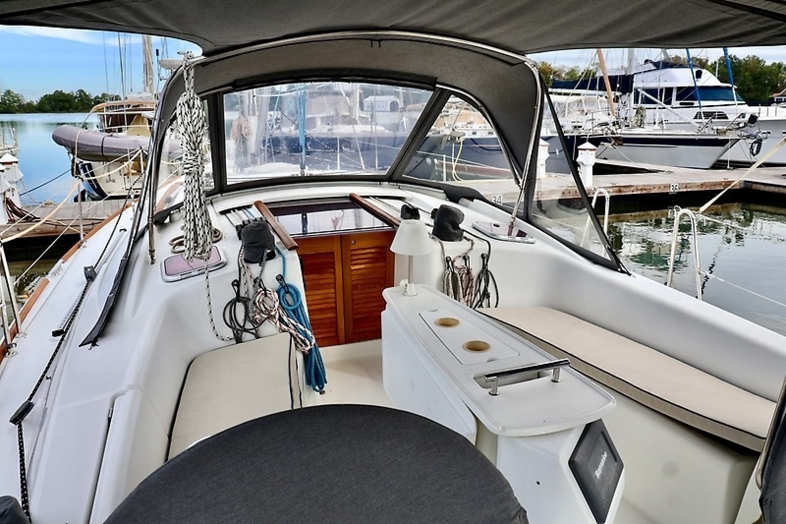 2011 Beneteau 40 - Photo 24