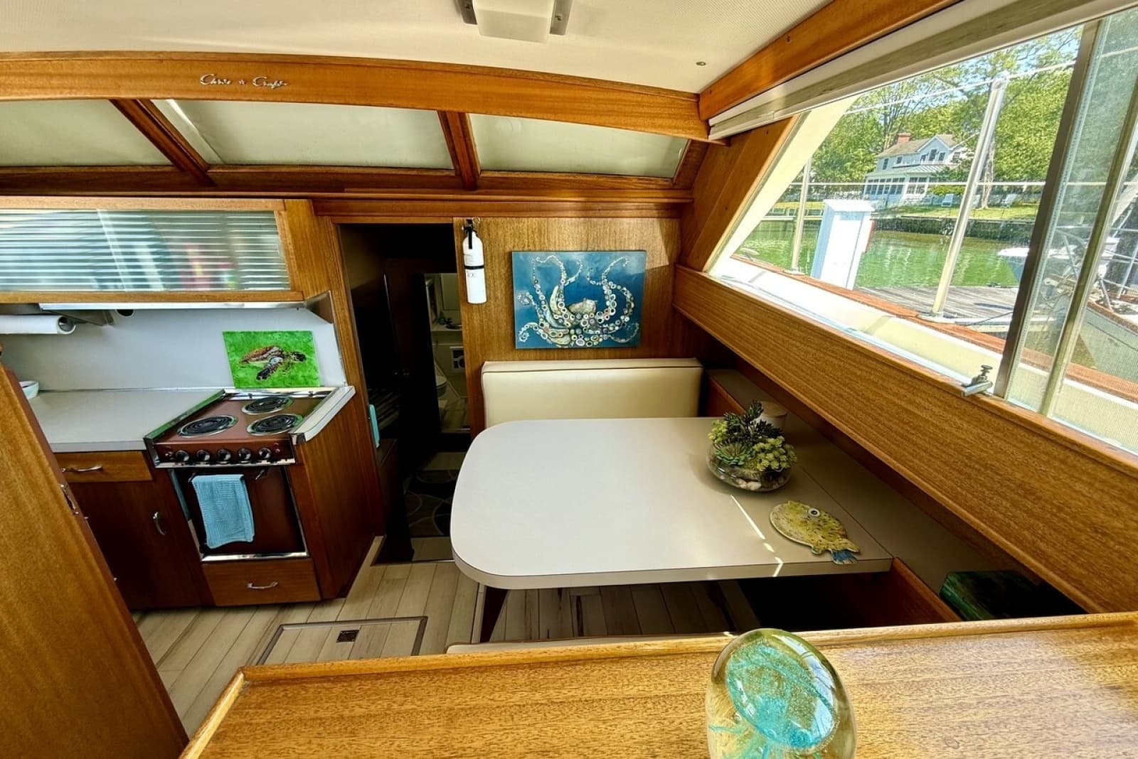 1967 Chris-Craft 47 Commander - Photo 19