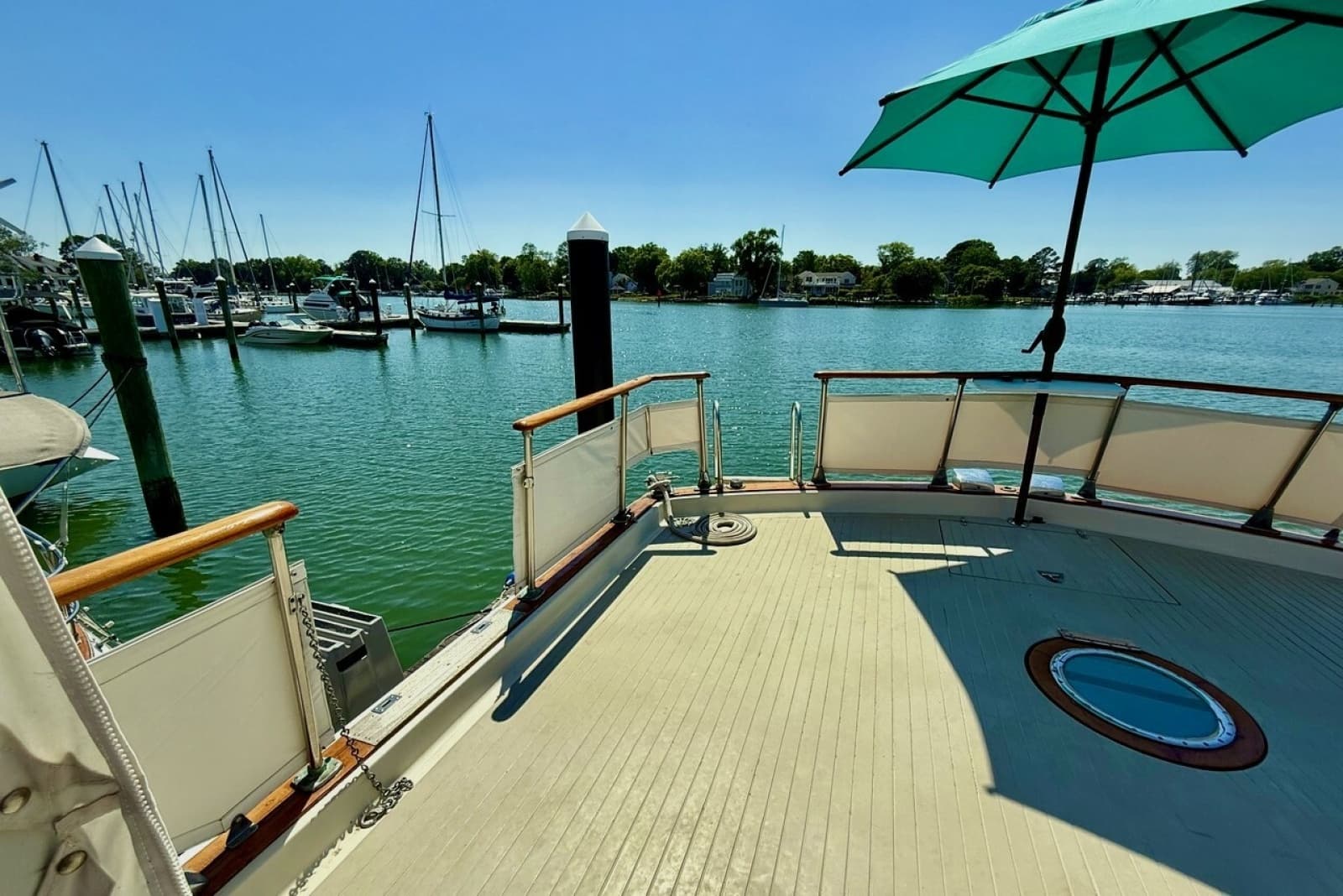 1967 Chris-Craft 47 Commander - Photo 7