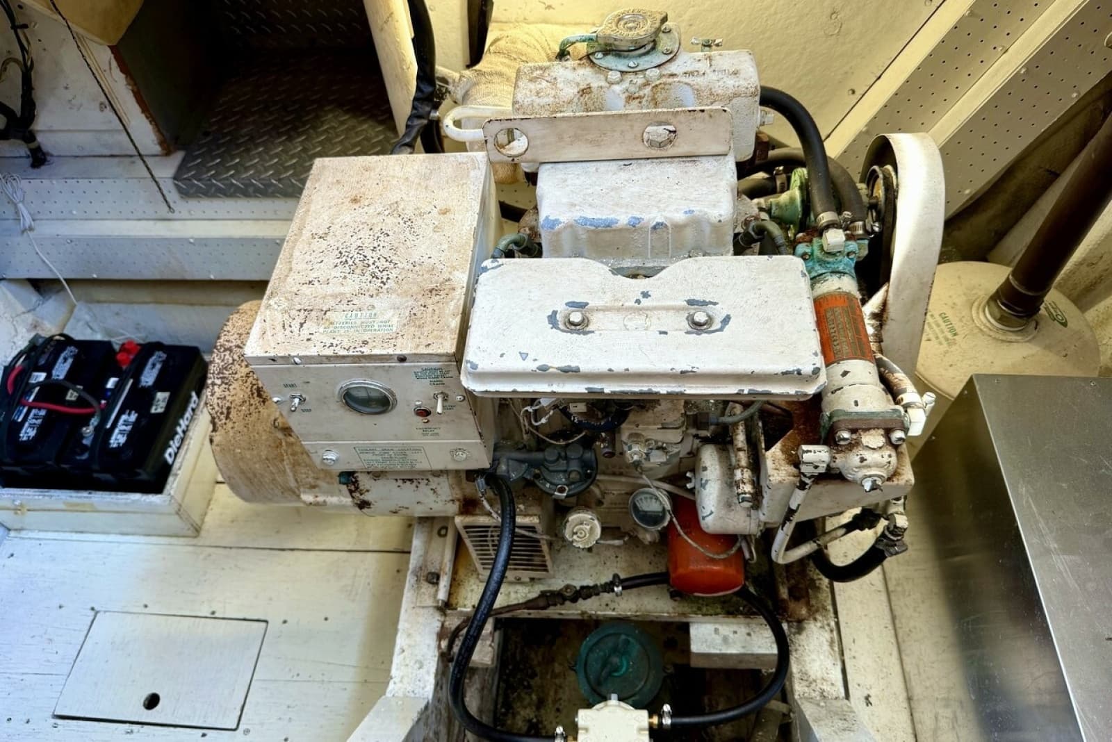 1967 Chris-Craft 47 Commander - Photo 45