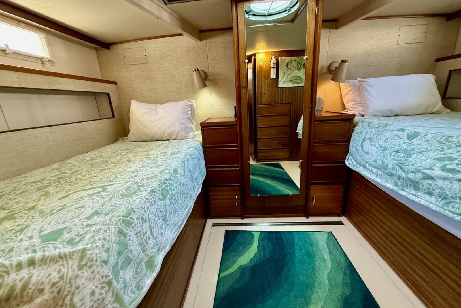 1967 Chris-Craft 47 Commander - Photo 28