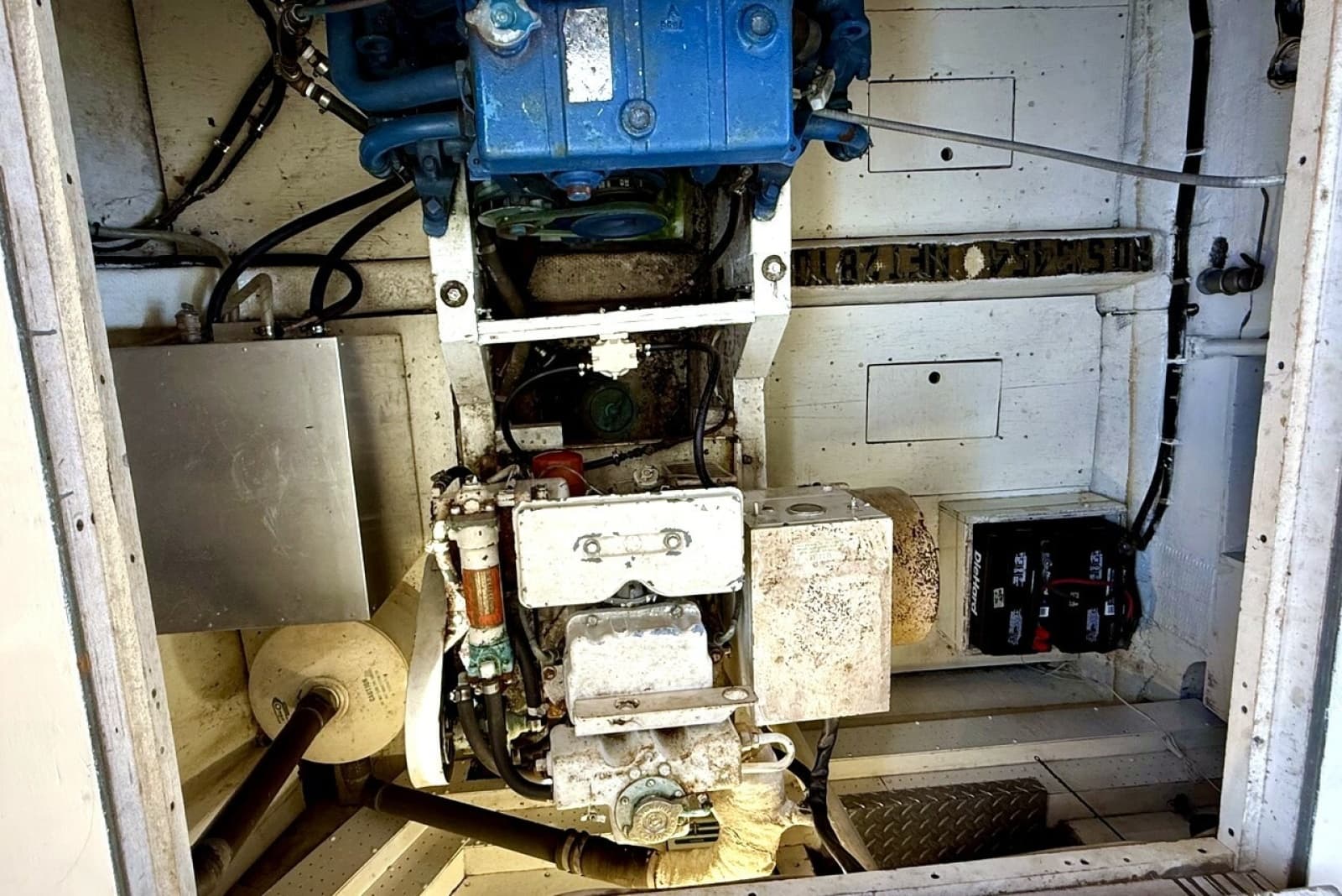 1967 Chris-Craft 47 Commander - Photo 43