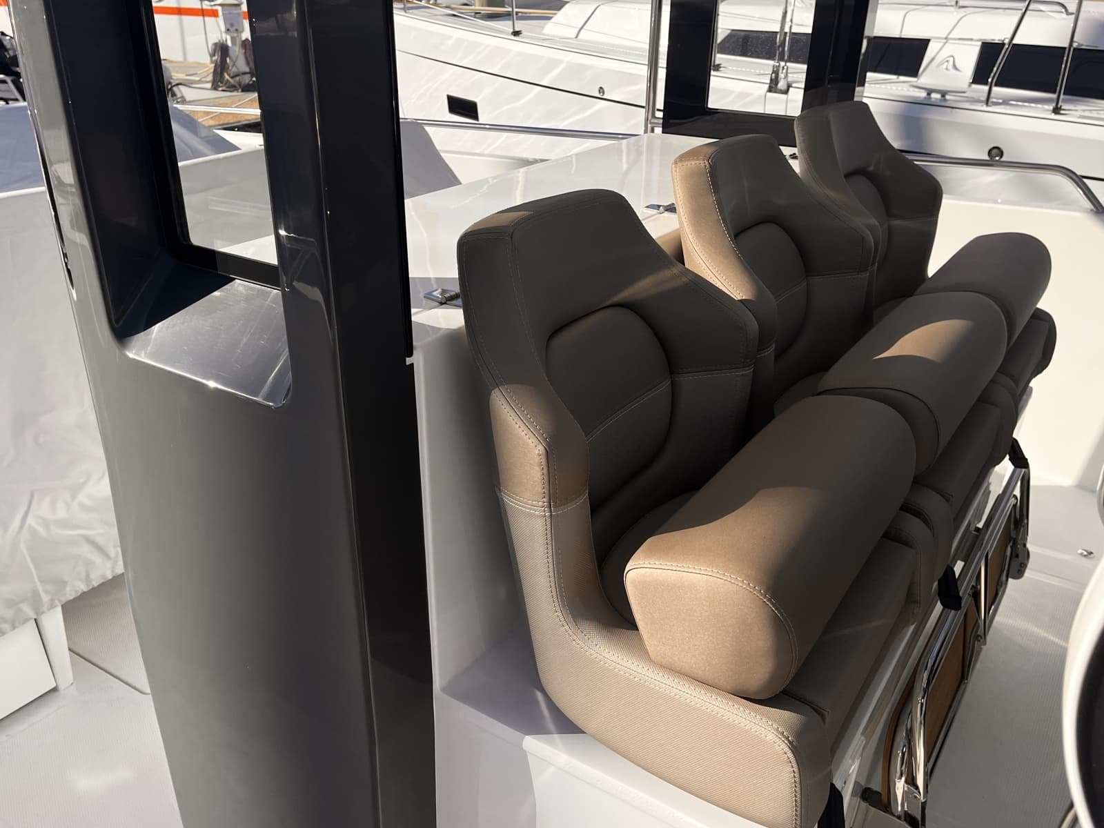 2023 Nimbus Tender 11 - Photo 12
