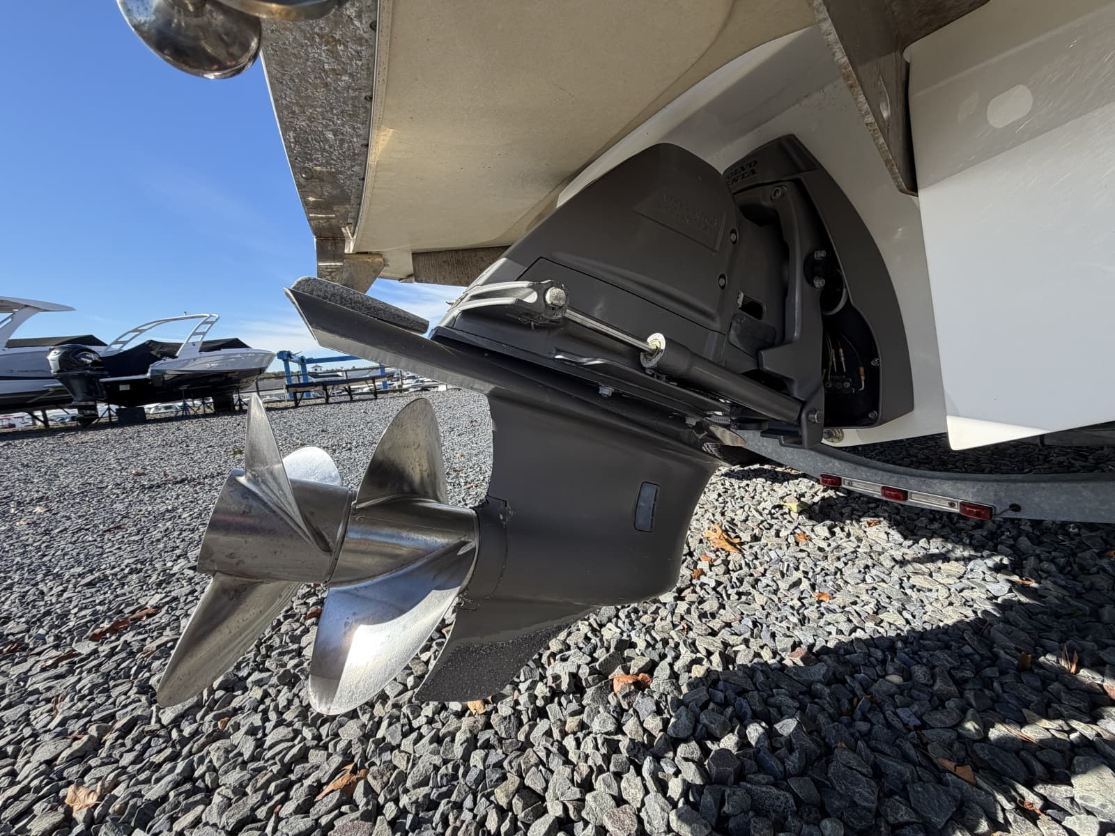 2018 Cobalt 220S - Photo 8