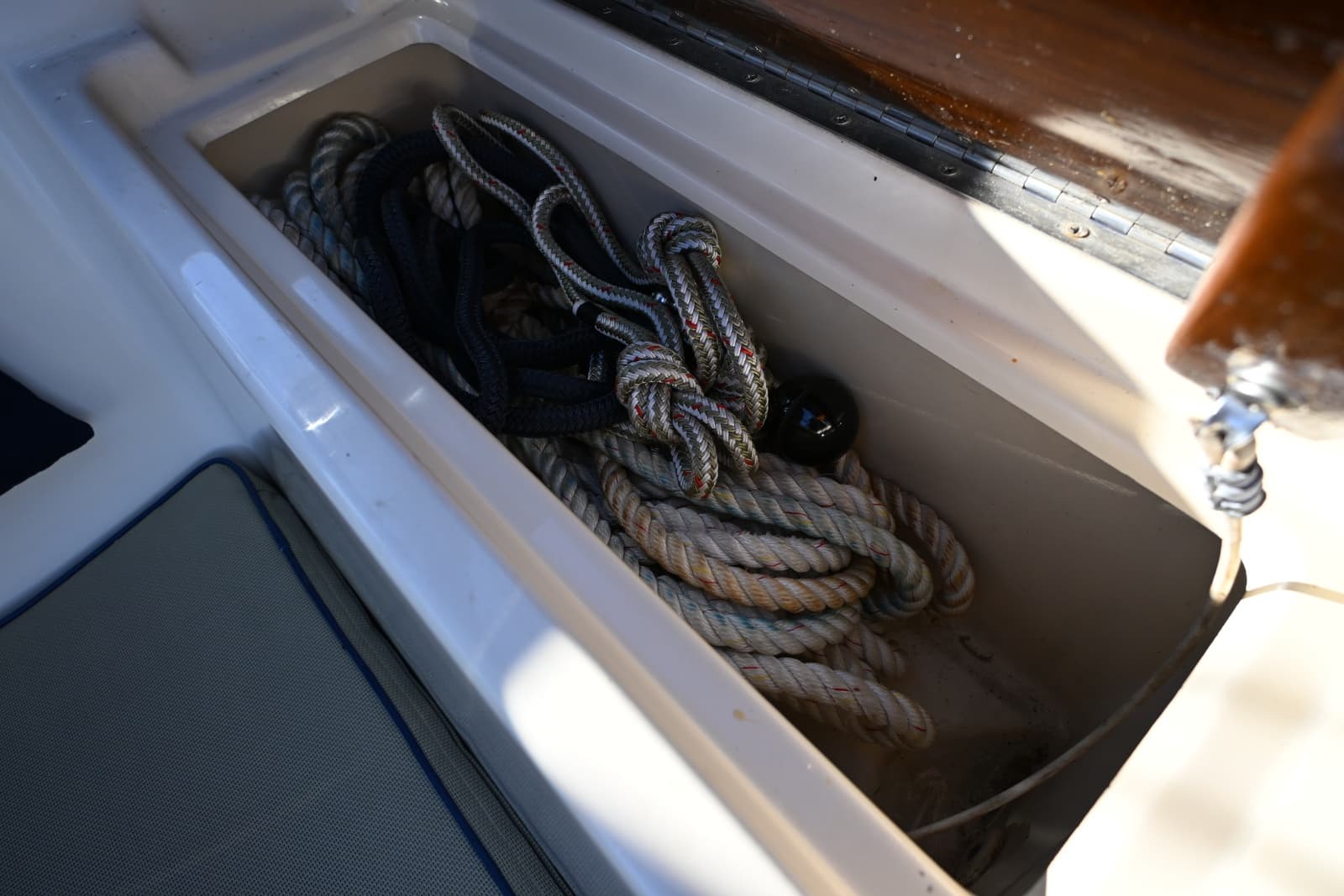 2002 Island Packet 350 - Photo 63