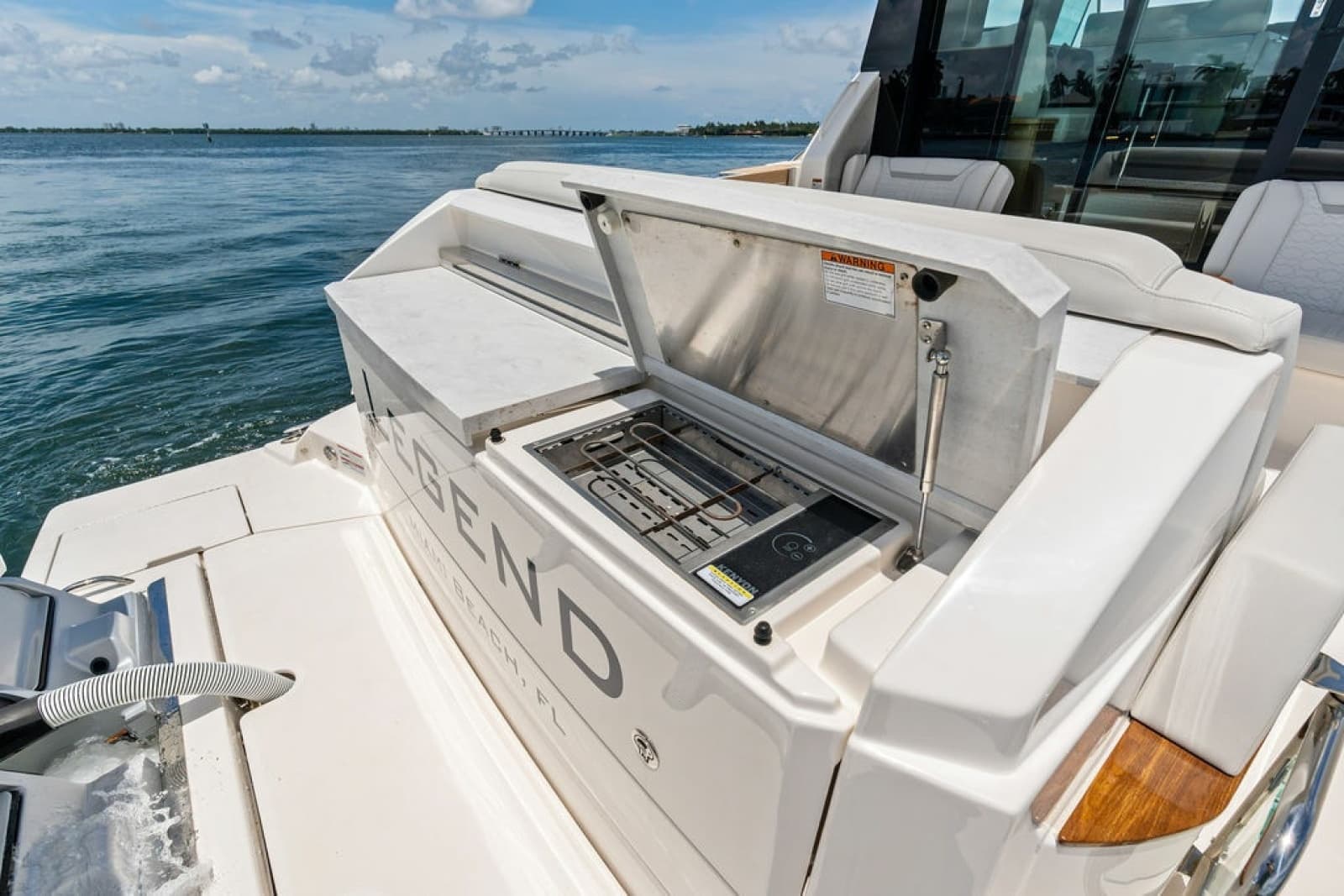 2024 Tiara Yachts 48 LE - Photo 25