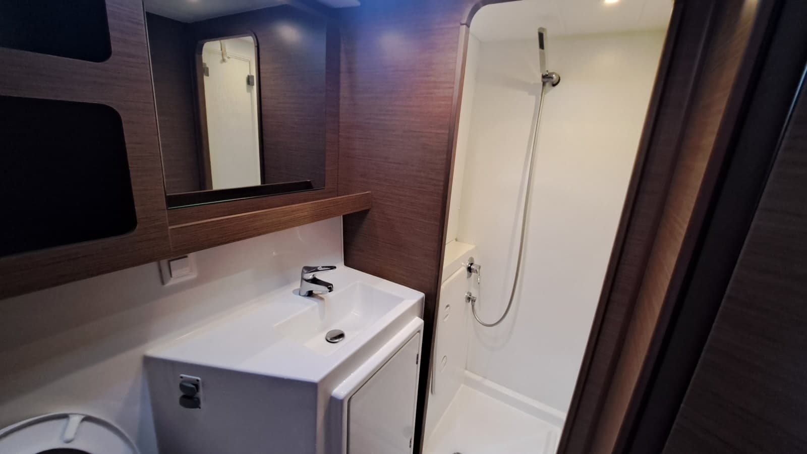 2020 Lagoon 42 - Photo 98