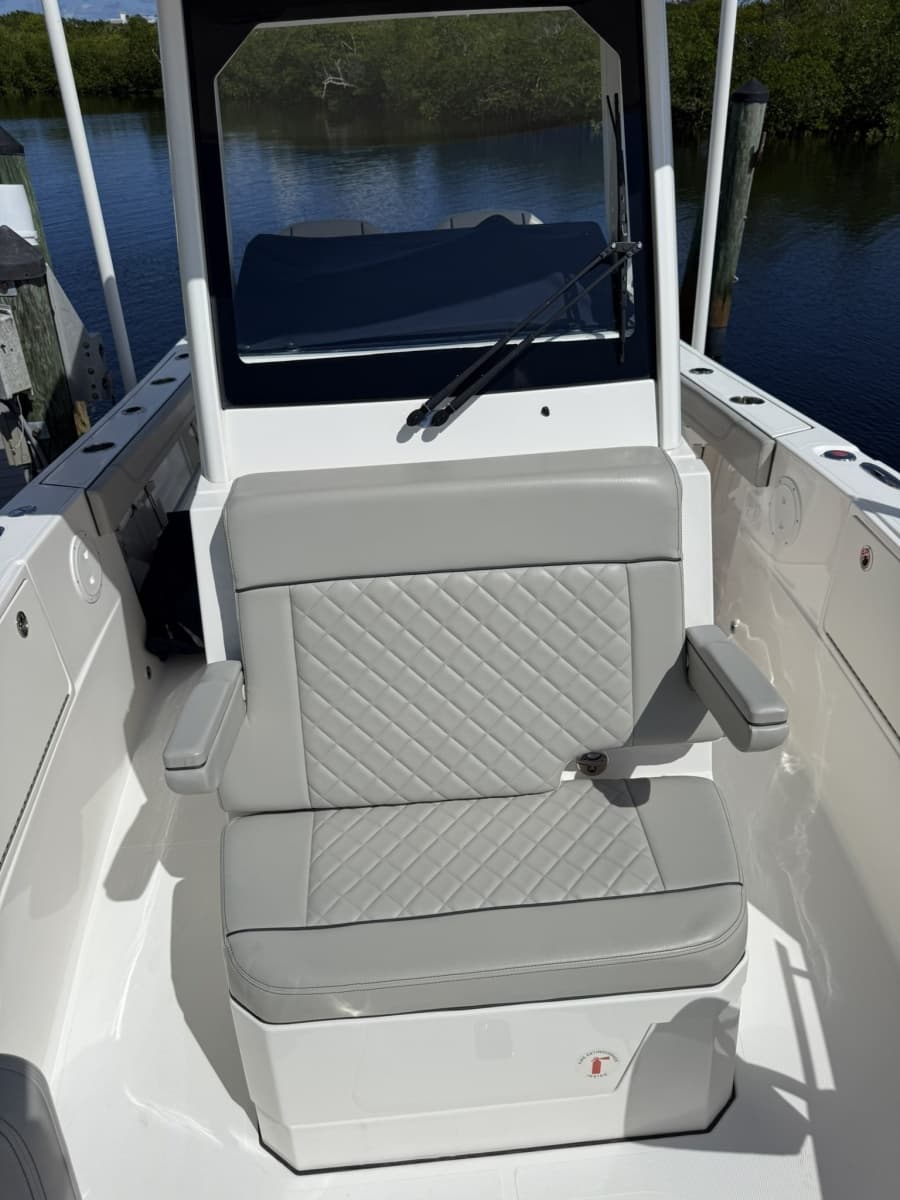 2023 Pursuit S248 - Photo 25