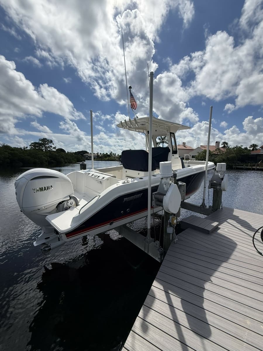 2023 Pursuit S248 - Photo 1