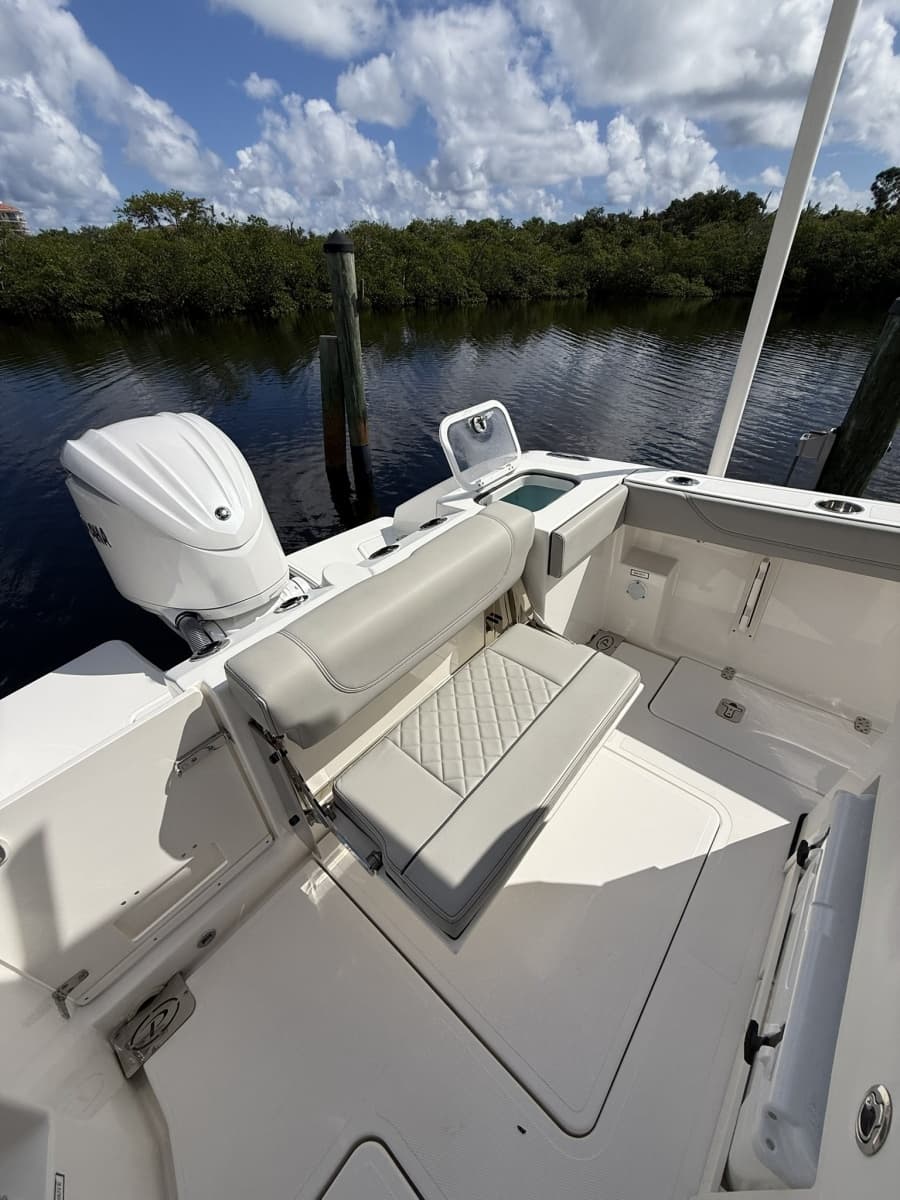 2023 Pursuit S248 - Photo 5