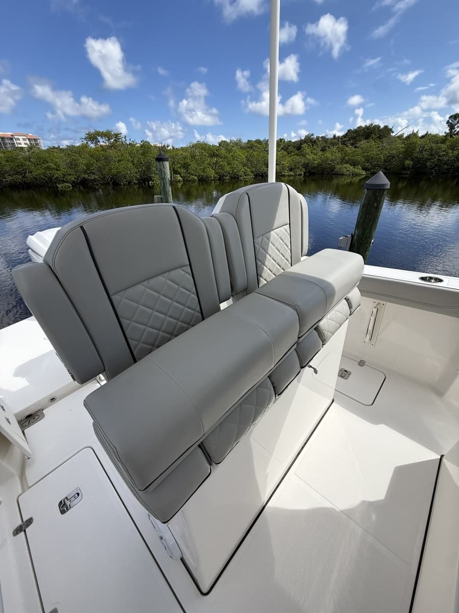 2023 Pursuit S248 - Photo 12