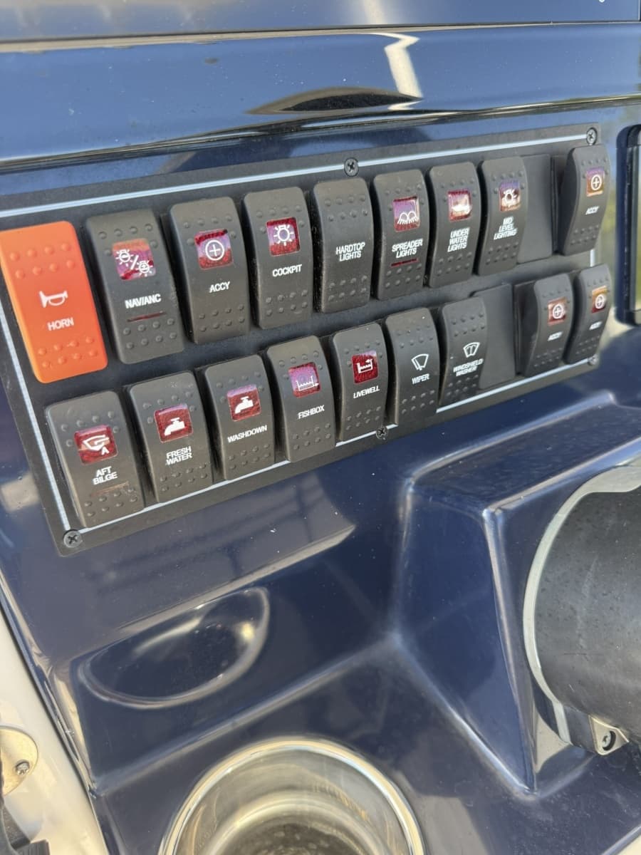2023 Pursuit S248 - Photo 18