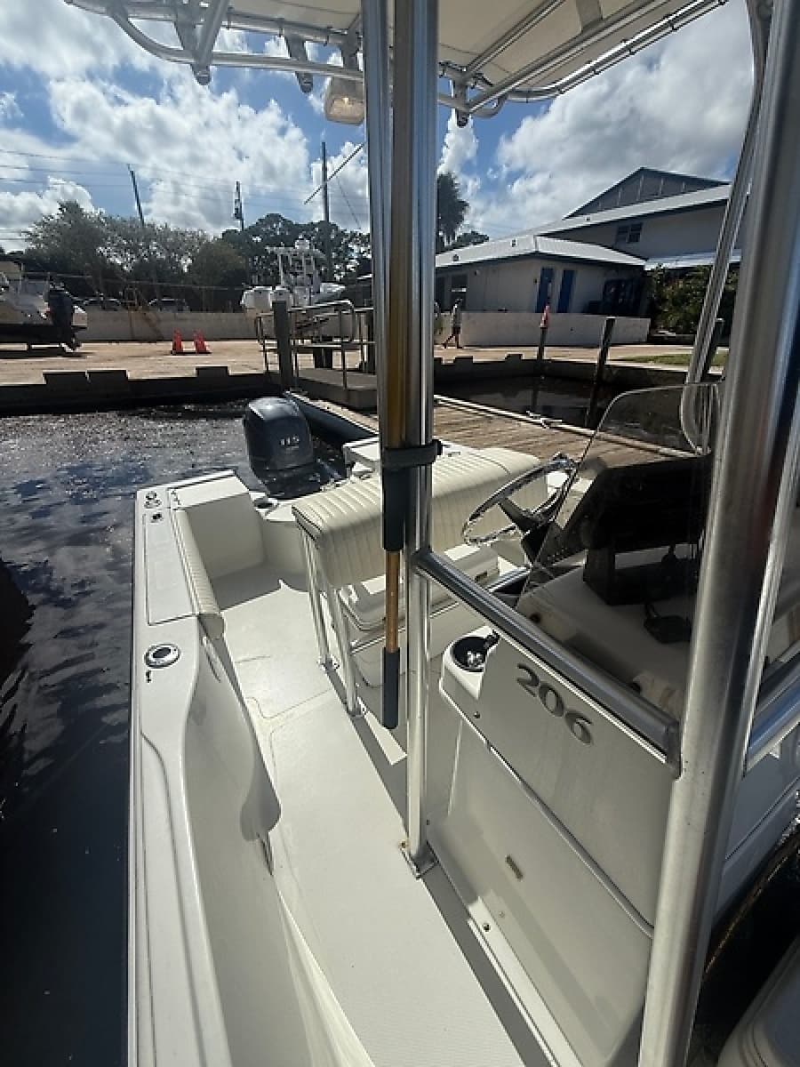 2005 Sailfish 206 CC - Photo 8