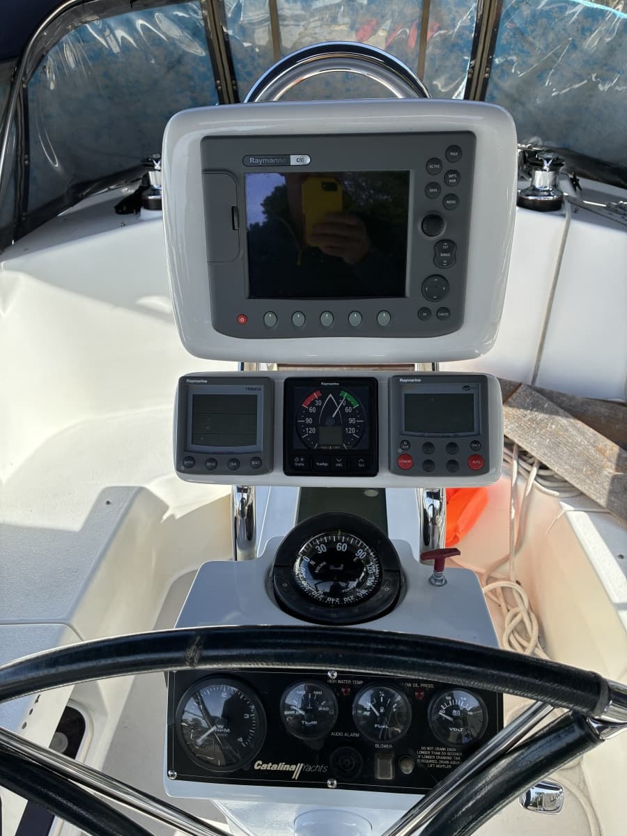 2008 Catalina 350 mkII - Photo 11
