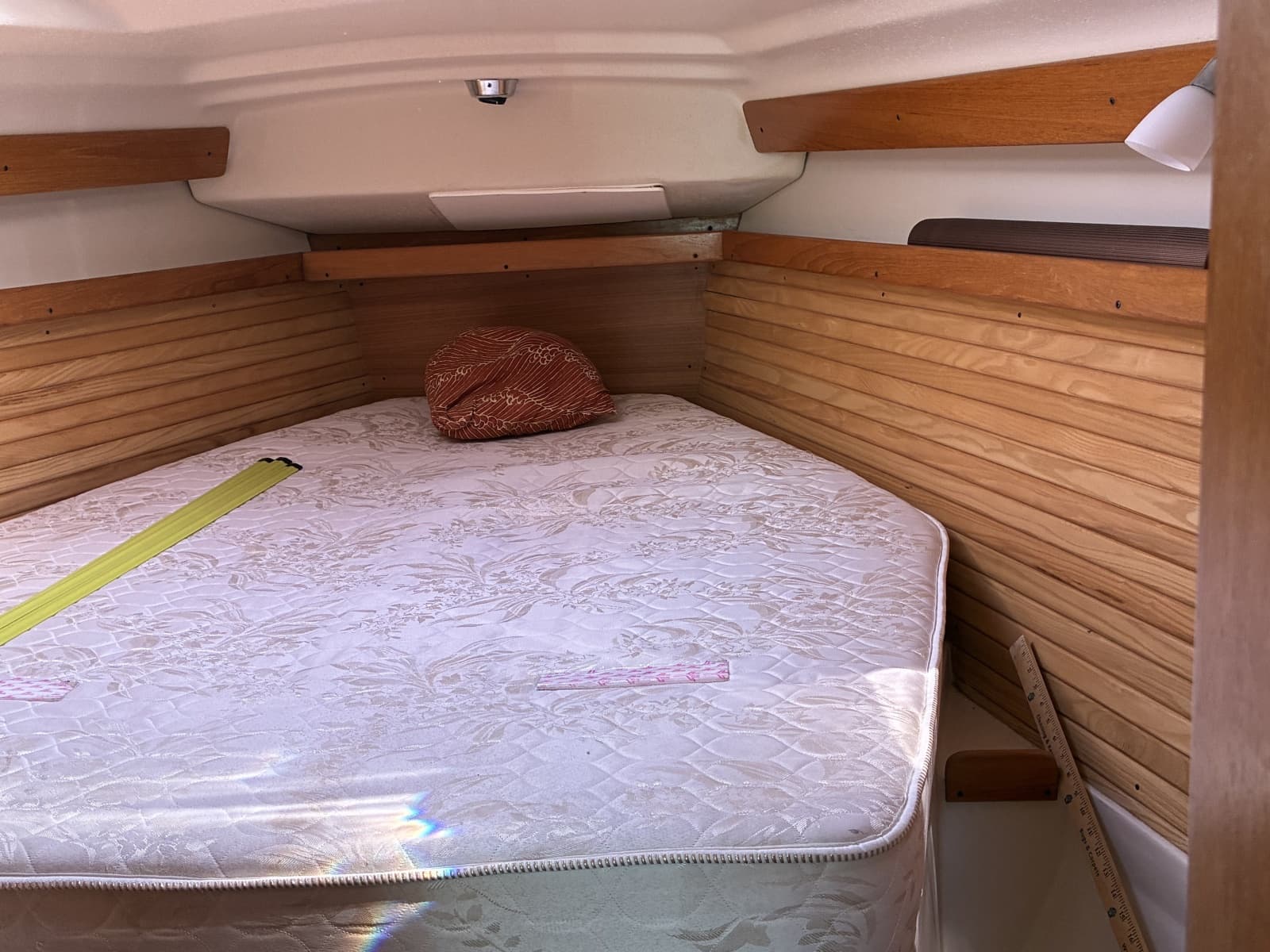 2008 Catalina 350 mkII - Photo 26