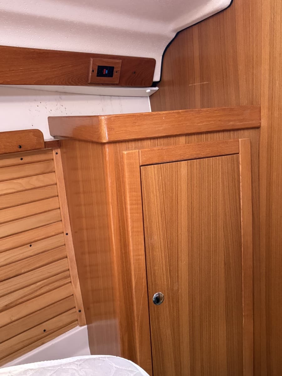 2008 Catalina 350 mkII - Photo 23