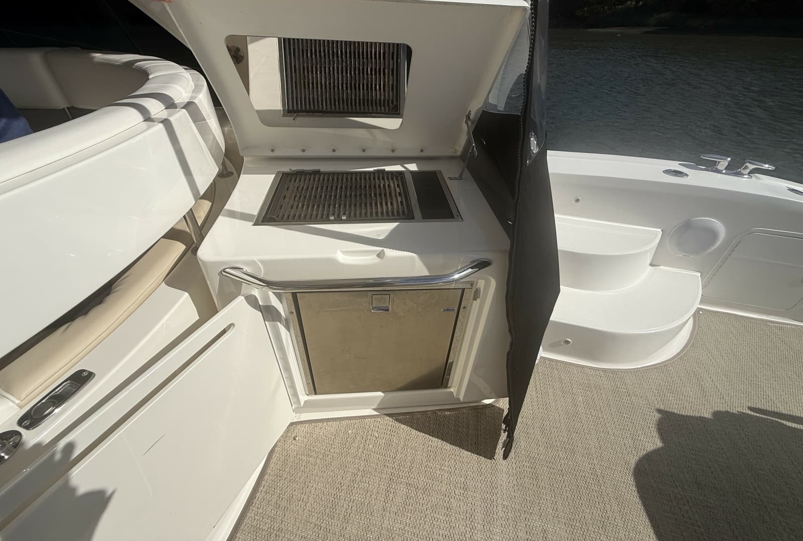 2013 Sea Ray 580 Sundancer - Photo 11