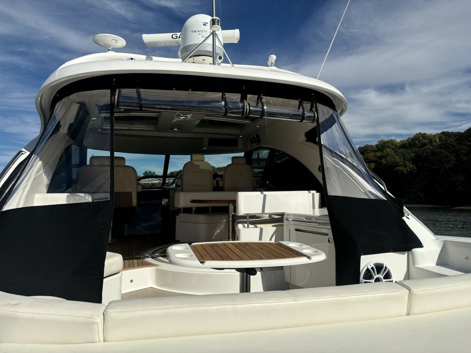 2013 Sea Ray 580 Sundancer - Photo 4