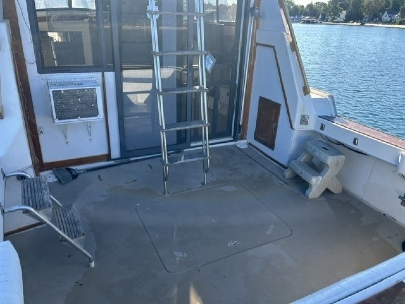 1979 Mainship 34 Trawler - Photo 5