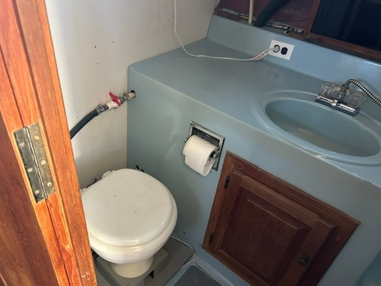 1979 Mainship 34 Trawler - Photo 19