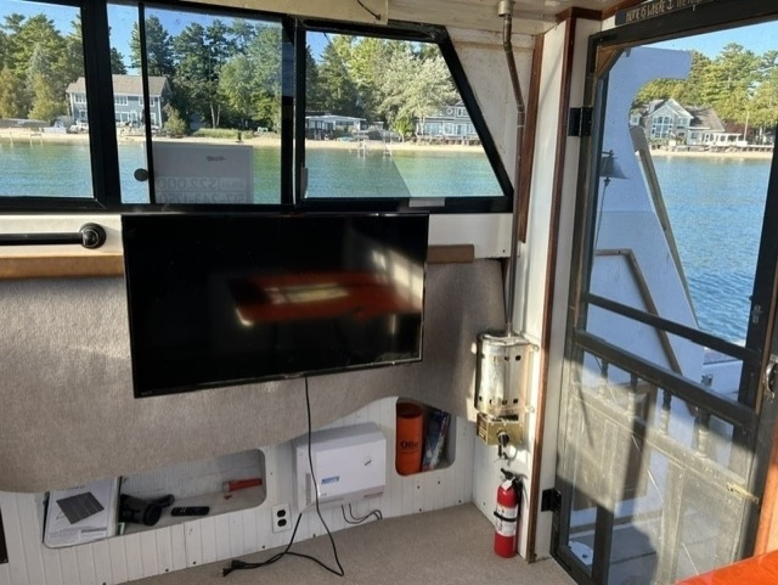 1979 Mainship 34 Trawler - Photo 11