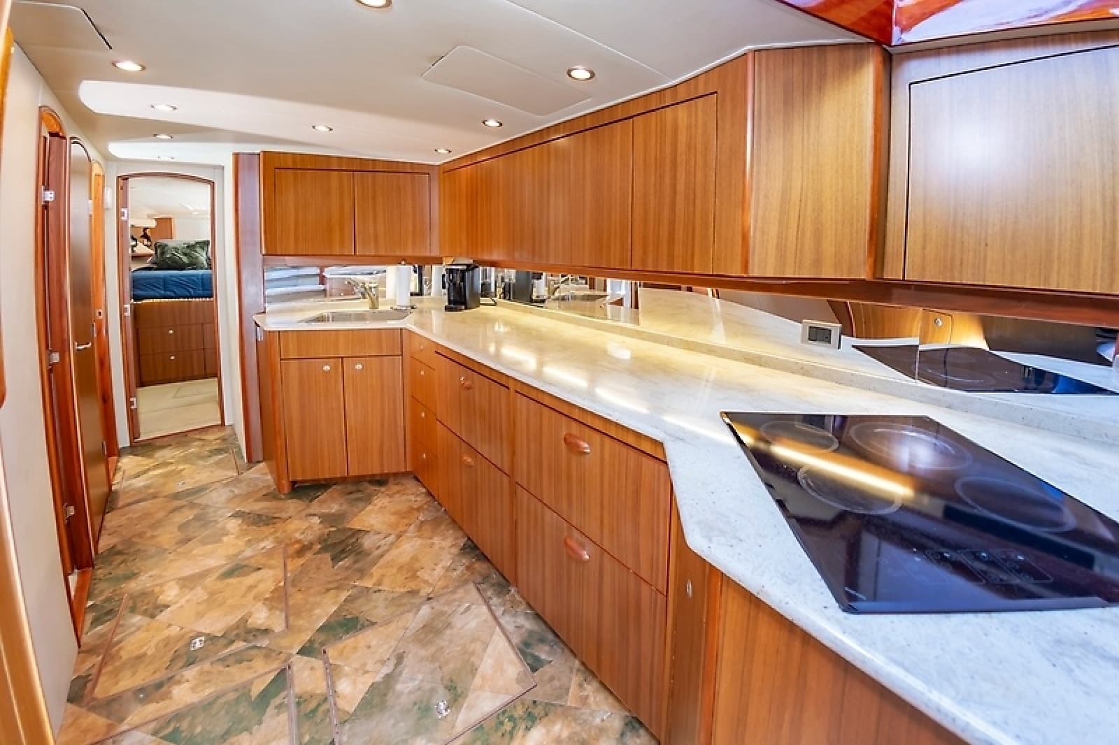2010 Viking 52 Sport Coupe - Photo 29